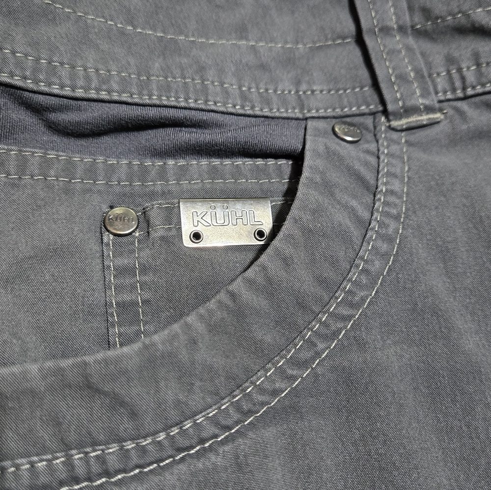 Kuhl Shorts Men’s Size 36 Gray Radikl quick dry outdoor shirt 10” inseam - Picture 2 of 6